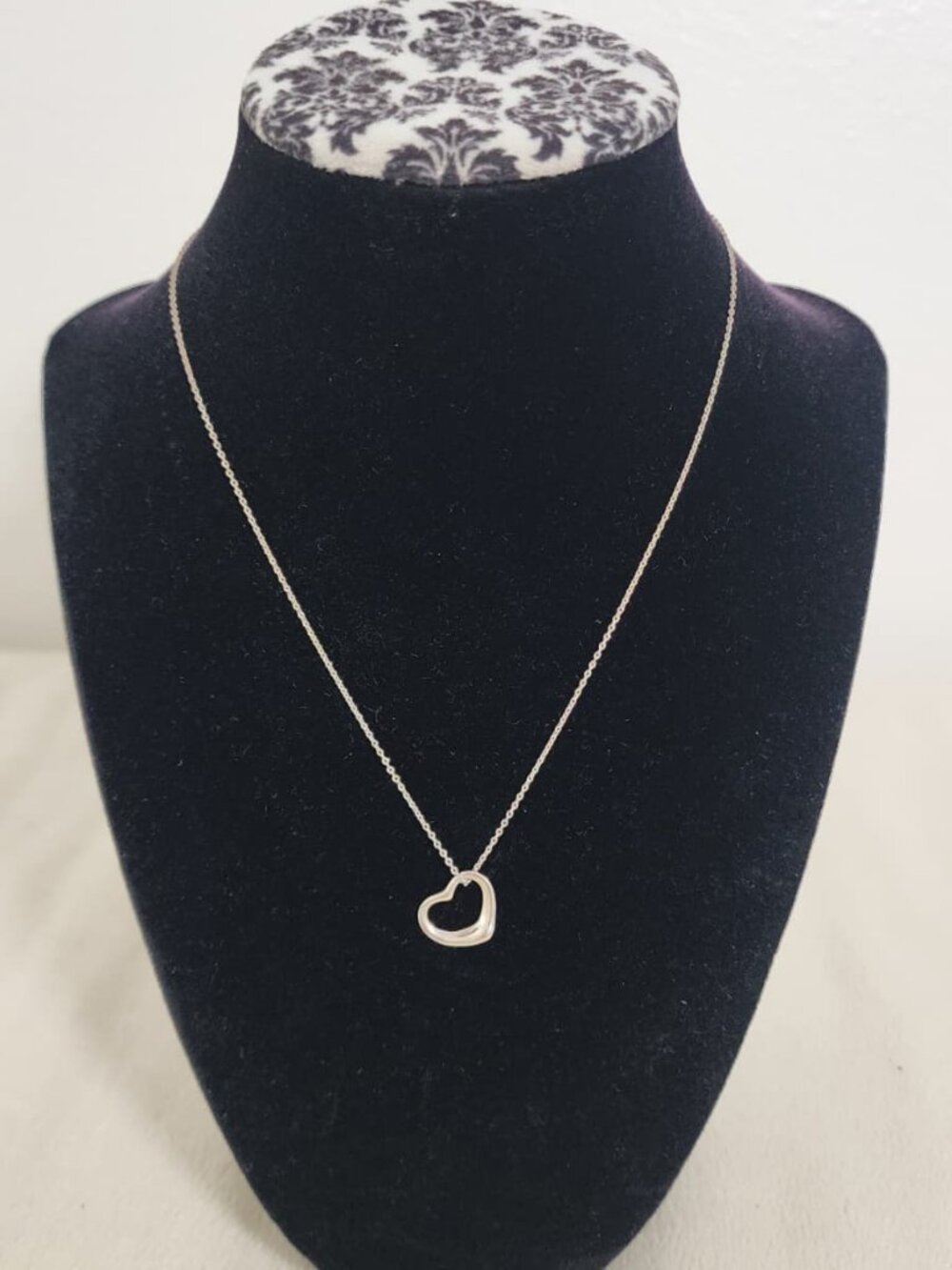 Tifanny & Co. Elsa Peretti Open Small Heart Pendant Necklace